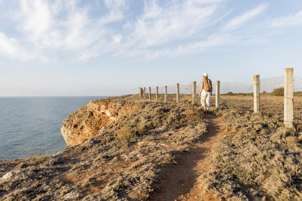 senderismo-en-la-naturaleza